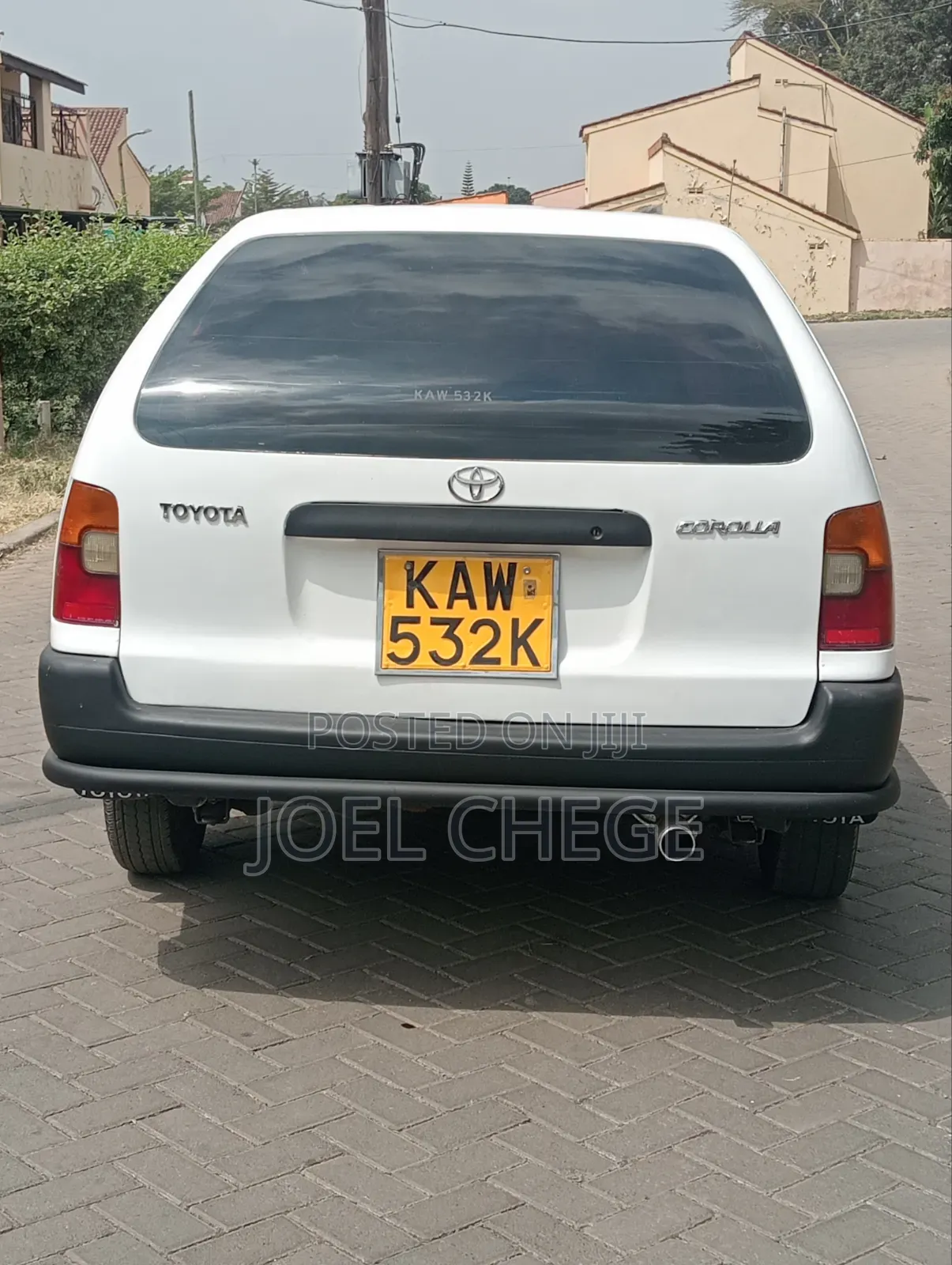 Toyota Corolla 1997 White