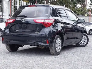 Toyota Vitz 2019 Matt Black