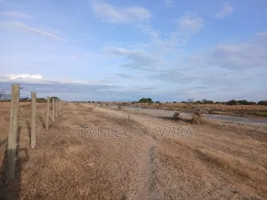 100 Acreas Narumoro via Nanyuki