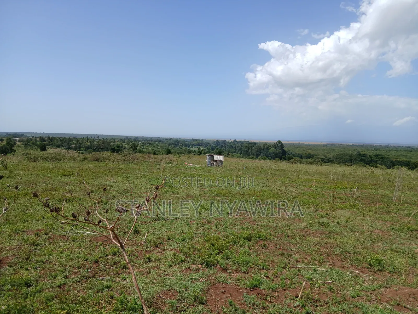 83 Acrea 6km From Nyeri Nyahuru Fronting River