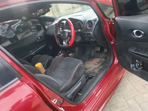 Nissan Note 2018 Red