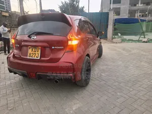 Nissan Note 2018 Red