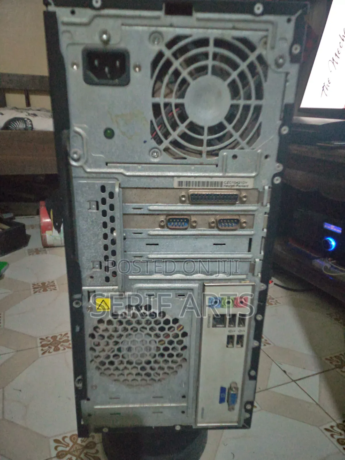 Desktop Computer HP 4GB Intel Pentium SSD 500GB
