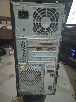 Desktop Computer HP 4GB Intel Pentium SSD 500GB
