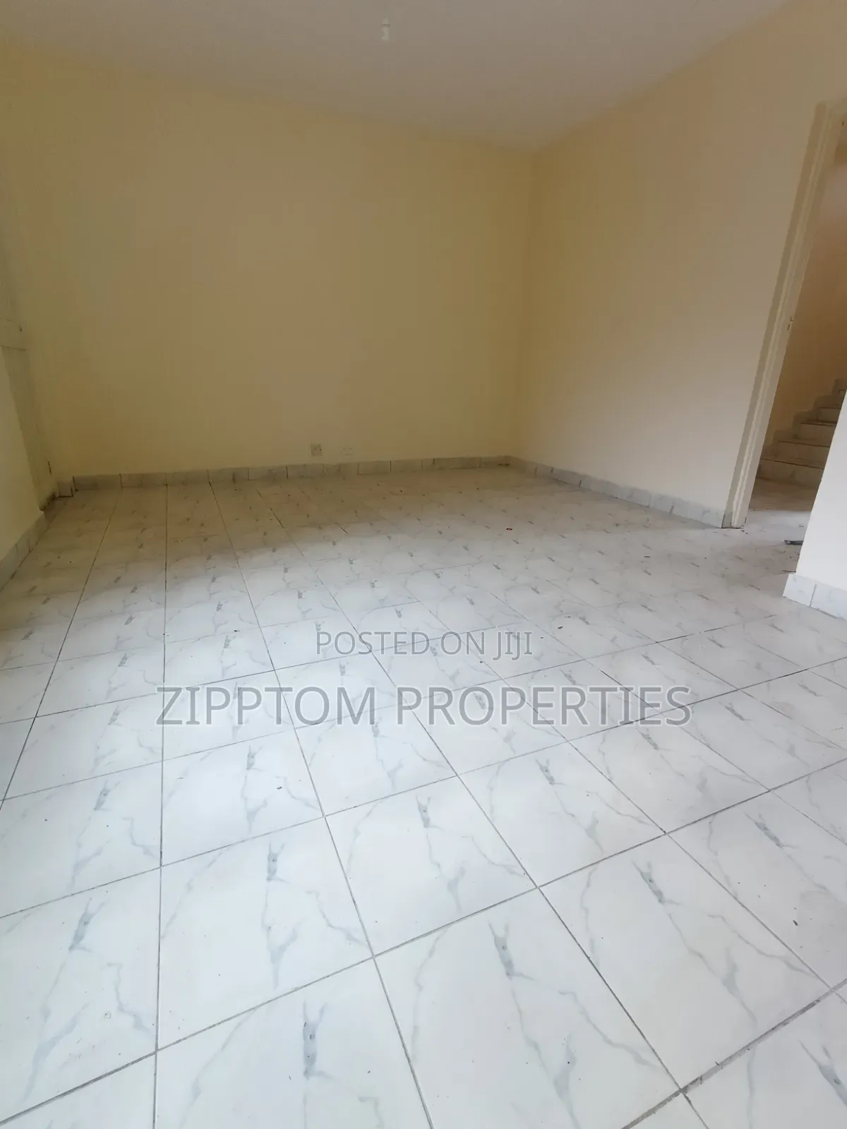 3bdrm Maisonette in South C for rent