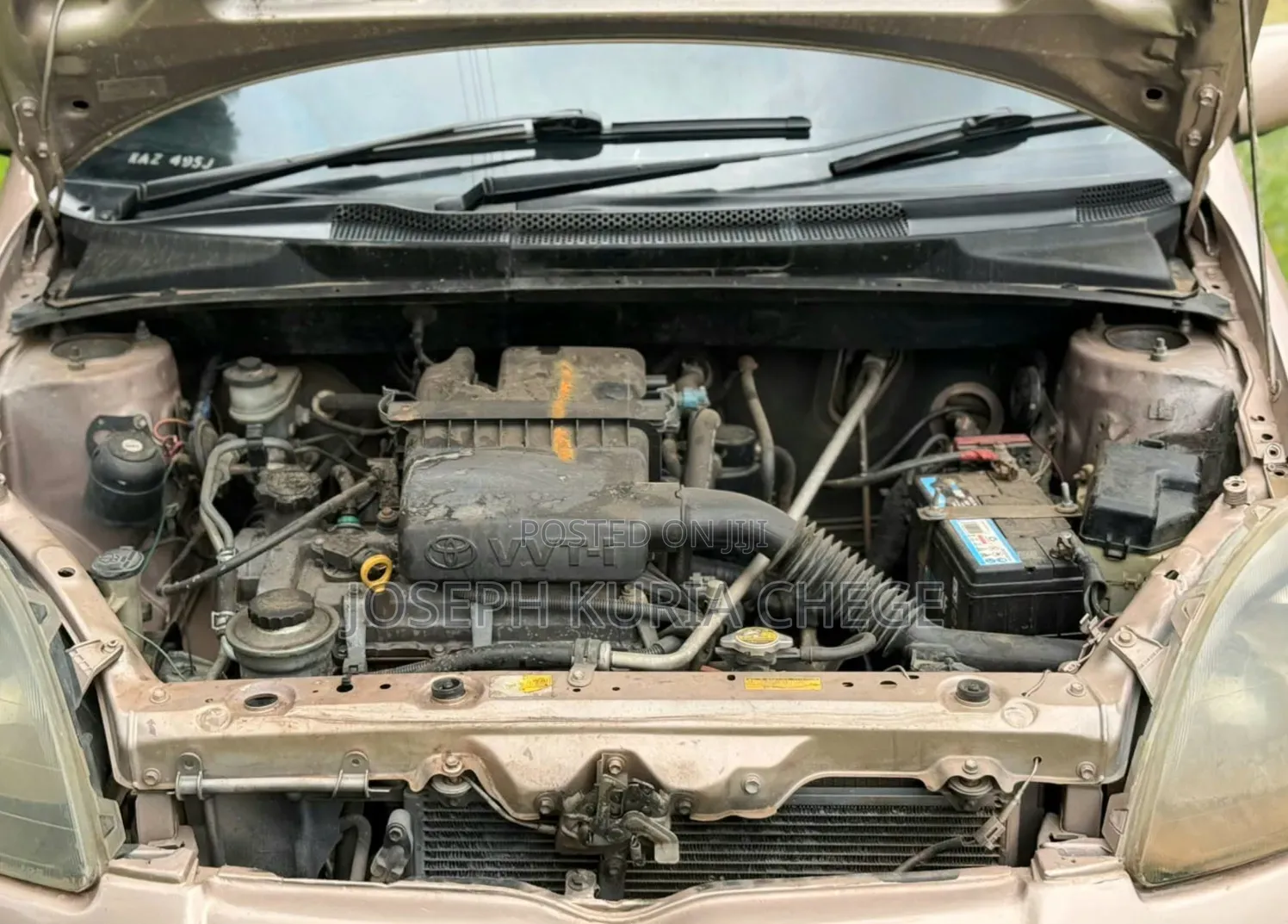 Toyota Vitz 2000 Brown