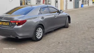 Toyota Mark X 2014 Gray