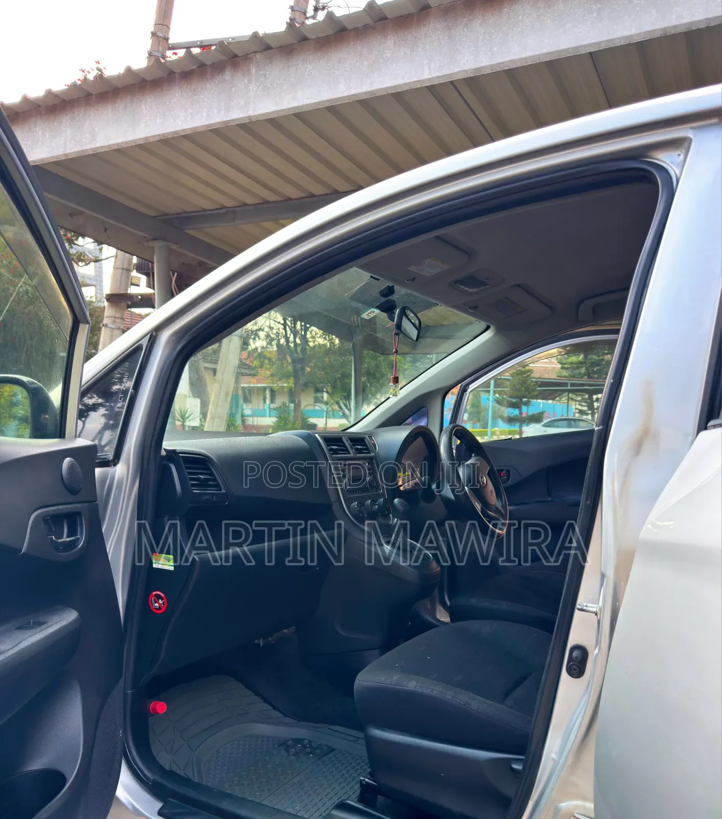Subaru Trezia 2013 Silver