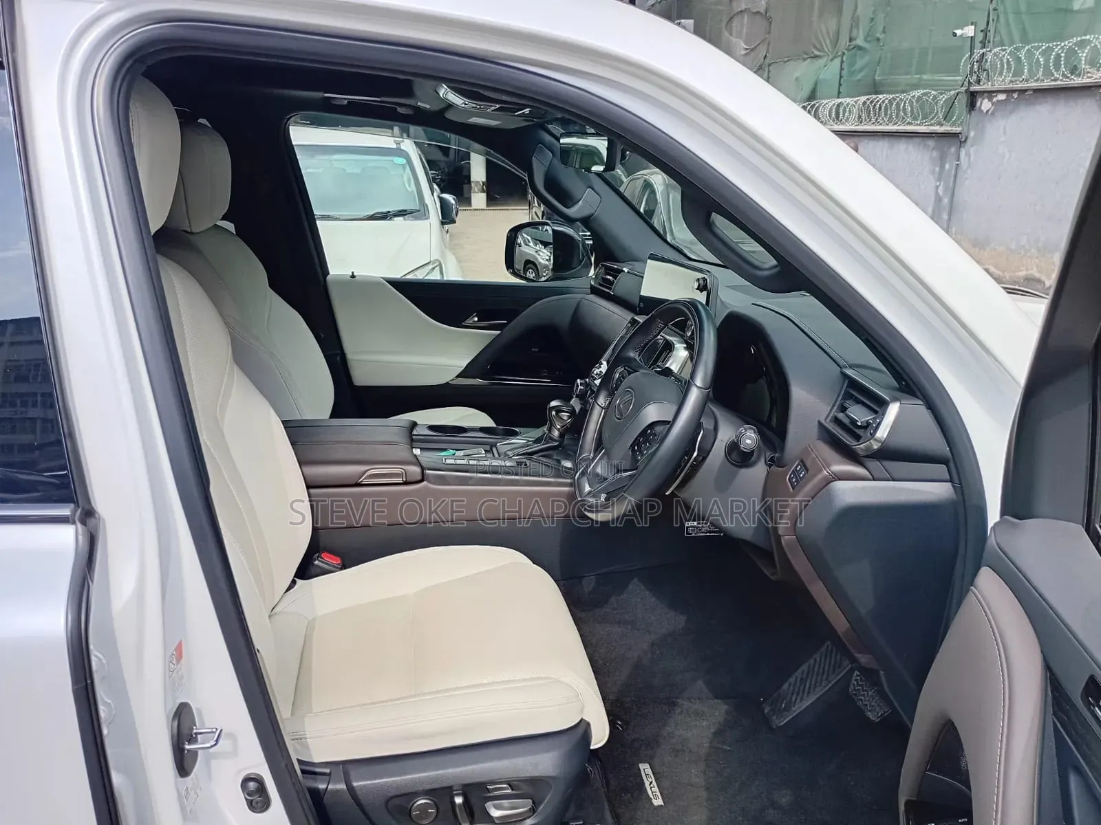 Lexus LX 600 2023 White