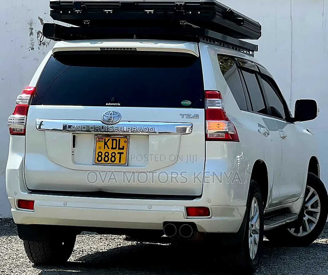 Toyota Land Cruiser Prado 2015 White