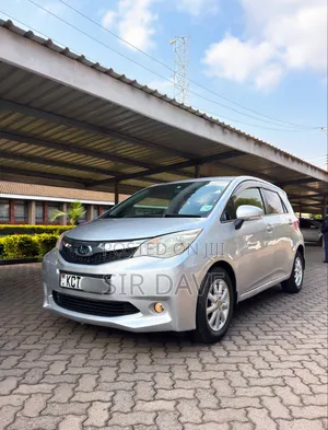 Subaru Trezia 2011 Silver