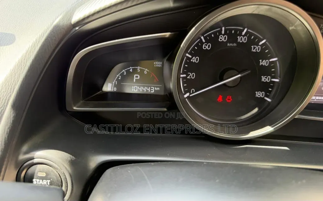 Mazda Demio 2018 Silver