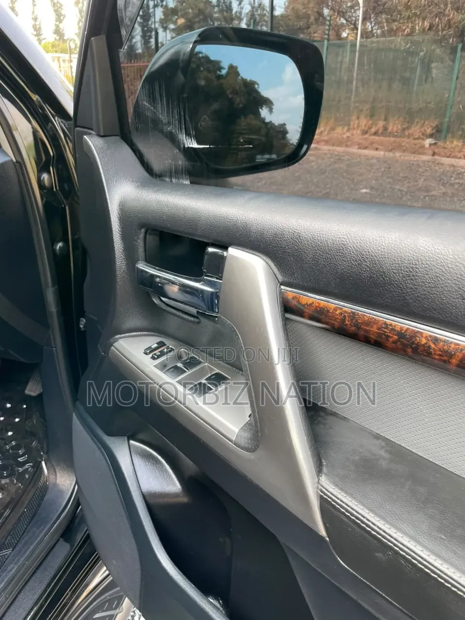 Toyota Land Cruiser 2012 Black