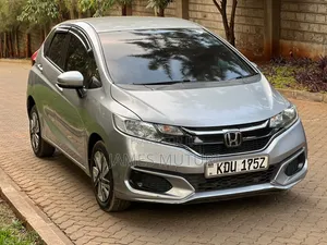 Honda Fit 2018 Silver