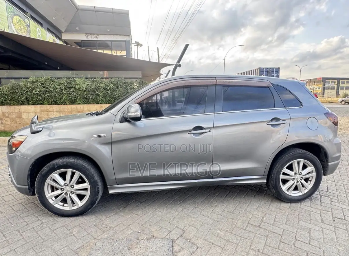 Mitsubishi RVR 2.0 2012 Silver