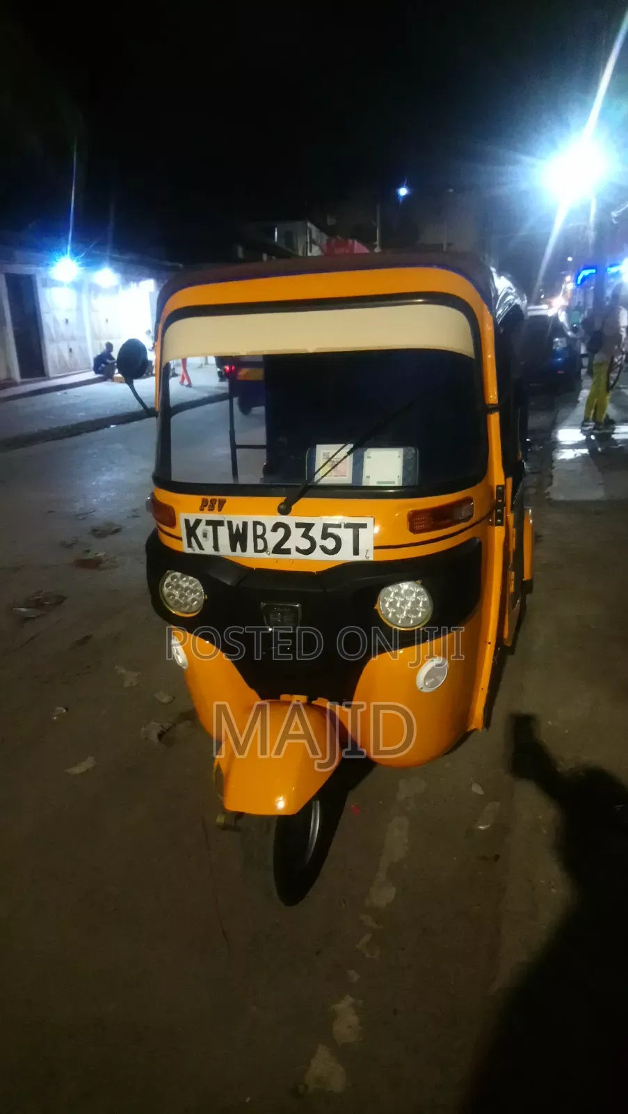Bajaj RE 2018 Yellow