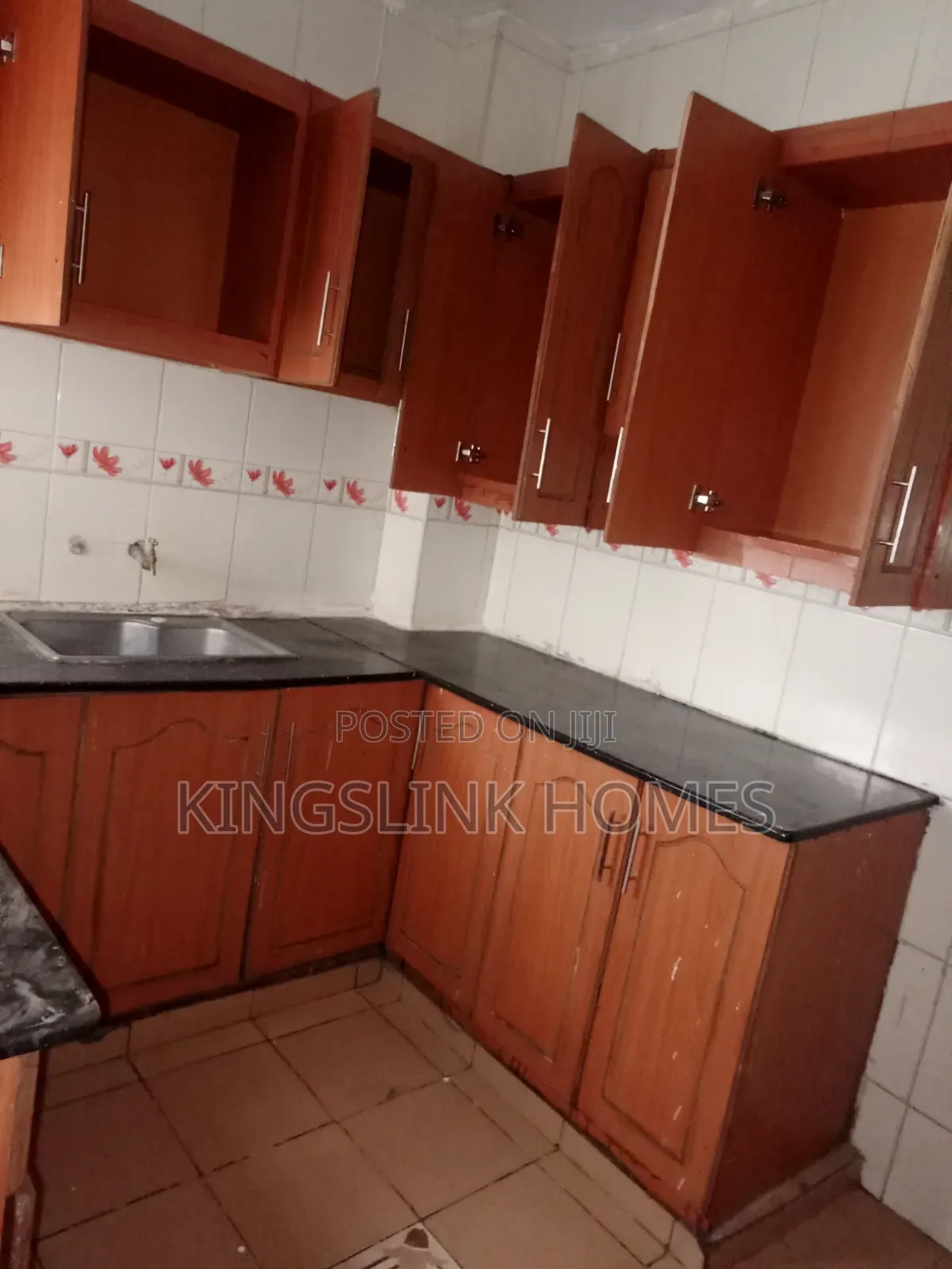 3bdrm Apartment in South C for rent