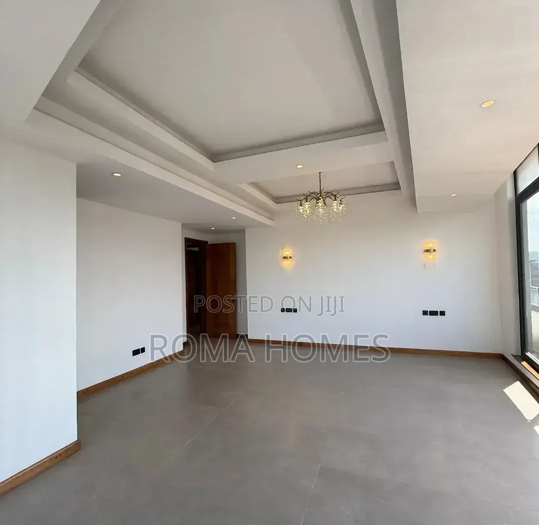 3bdrm Apartment in Riverside Estate for sale