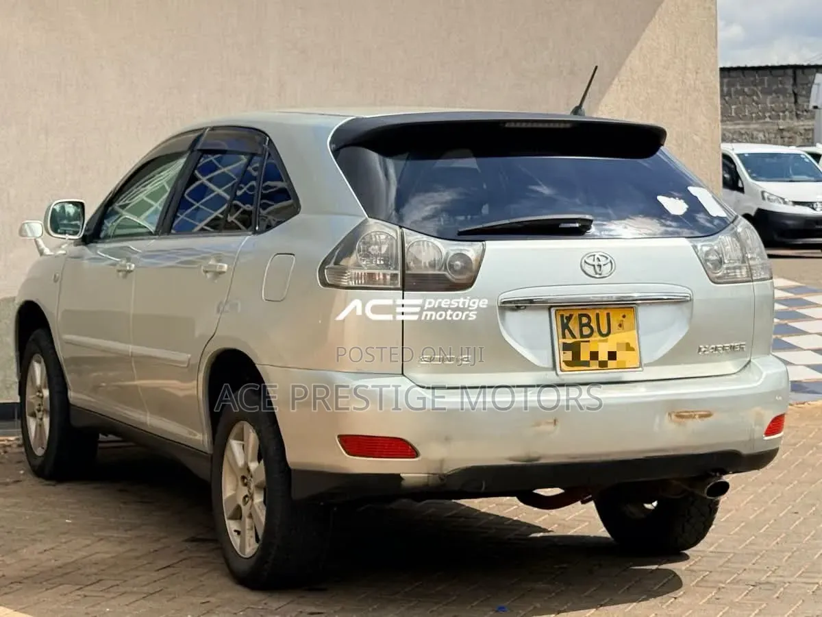 Toyota Harrier 3.0 V6 2005 Silver