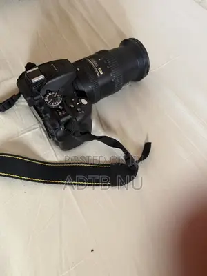 Nikon D3200 High Quality + Lens