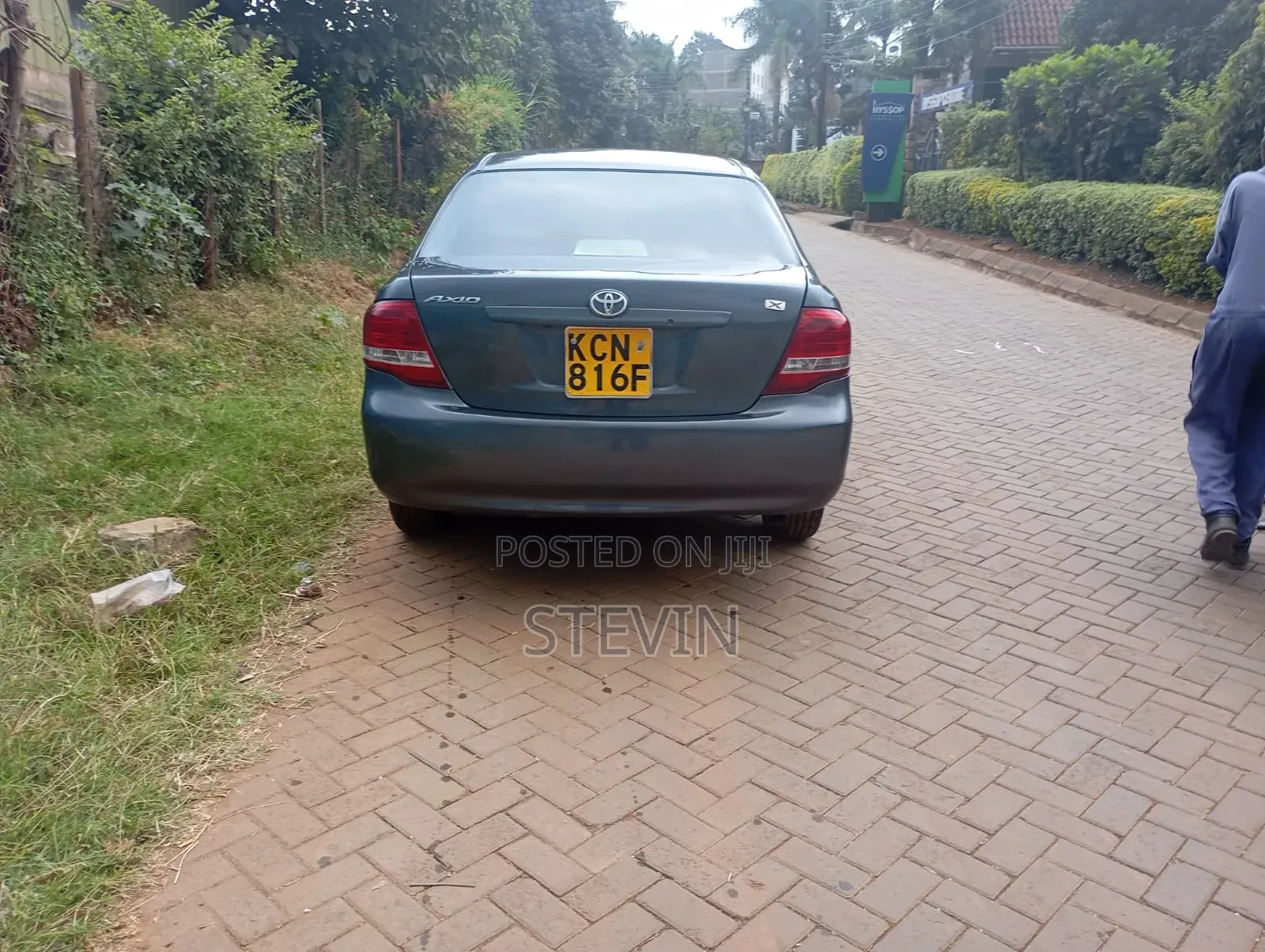Toyota Axio 2011 Gray