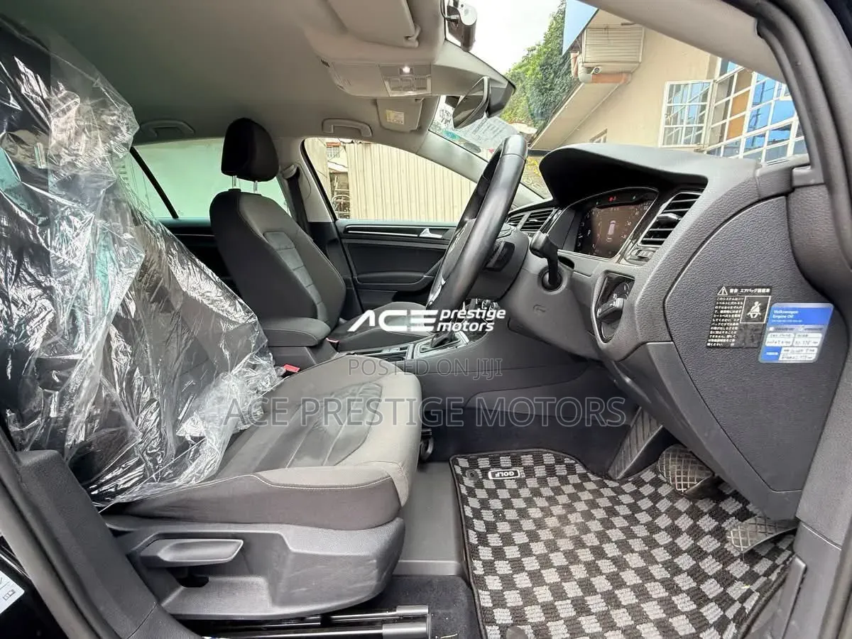 Volkswagen Golf 1.4T SE FWD 2019 Black