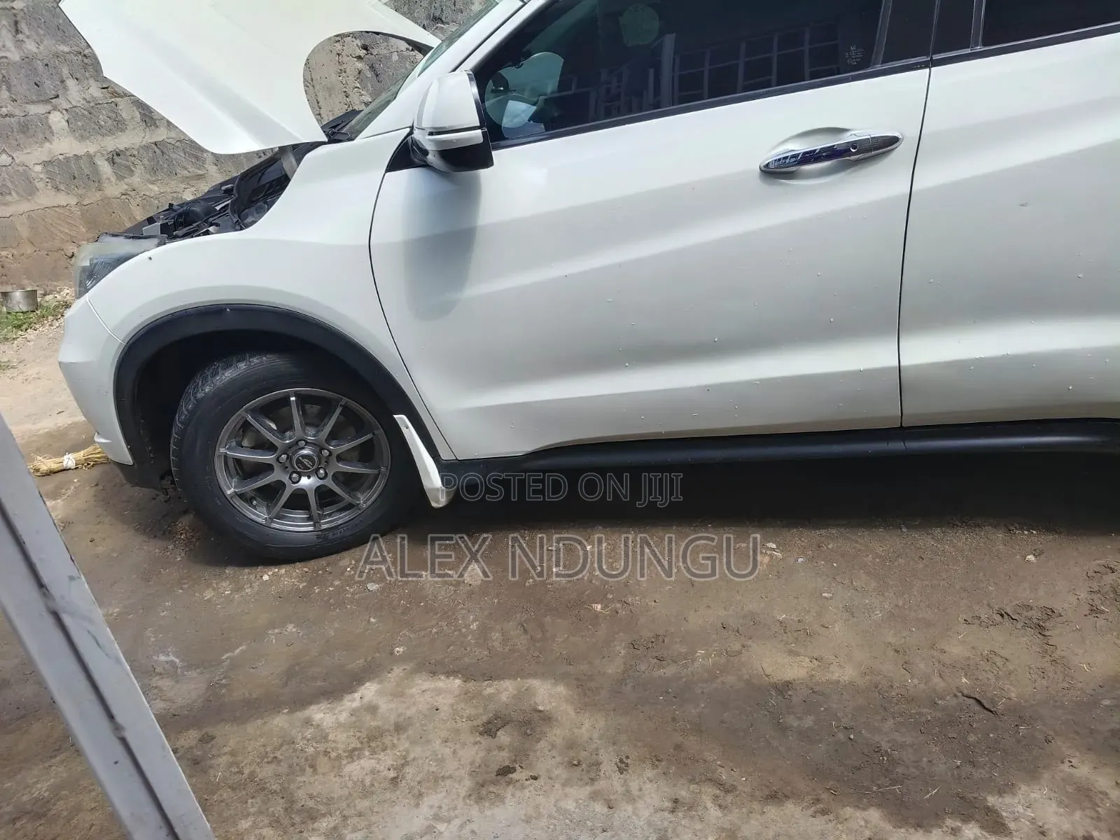 Honda Vezel 2017 White