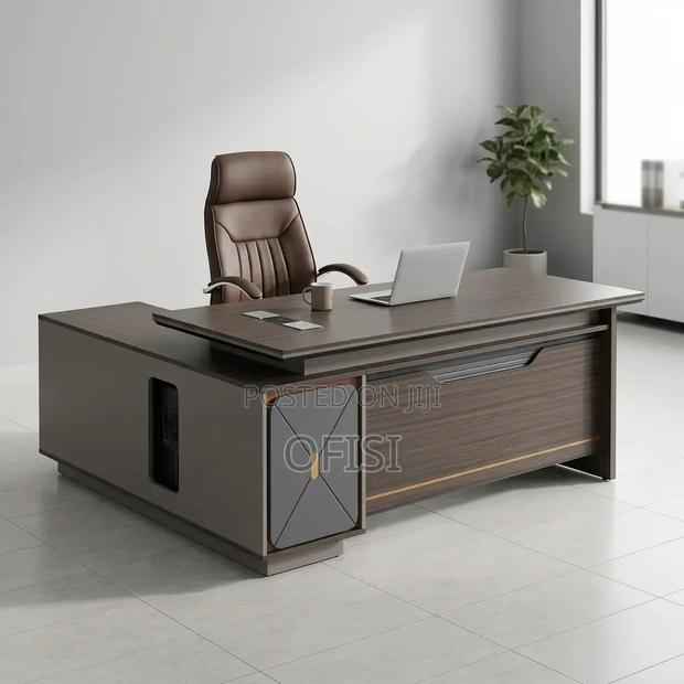 Office Desk; 1.6 Meters Manager's Executive Office Desk