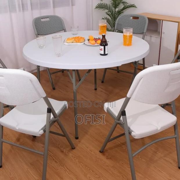 Foldable Table; 1.5M Round Plastic Outdoor Table - thumbnail 10