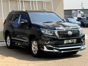 Toyota Land Cruiser Prado 2015 Black