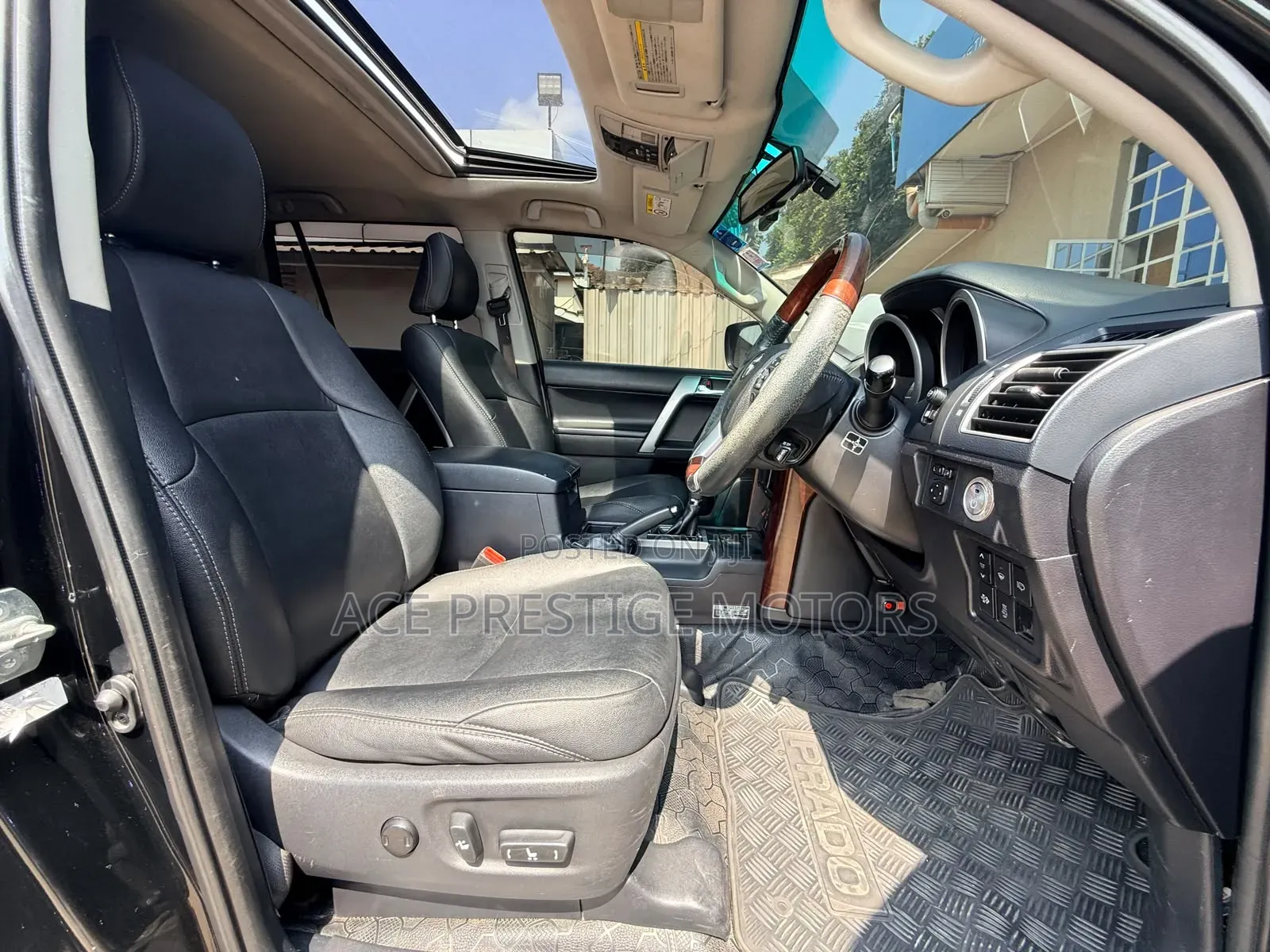 Toyota Land Cruiser Prado 2015 Black
