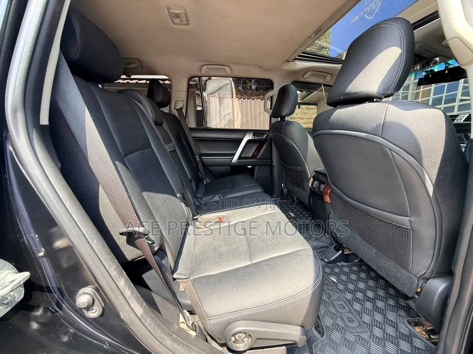 Toyota Land Cruiser Prado 2015 Black