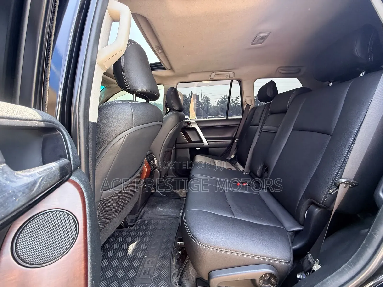 Toyota Land Cruiser Prado 2015 Black