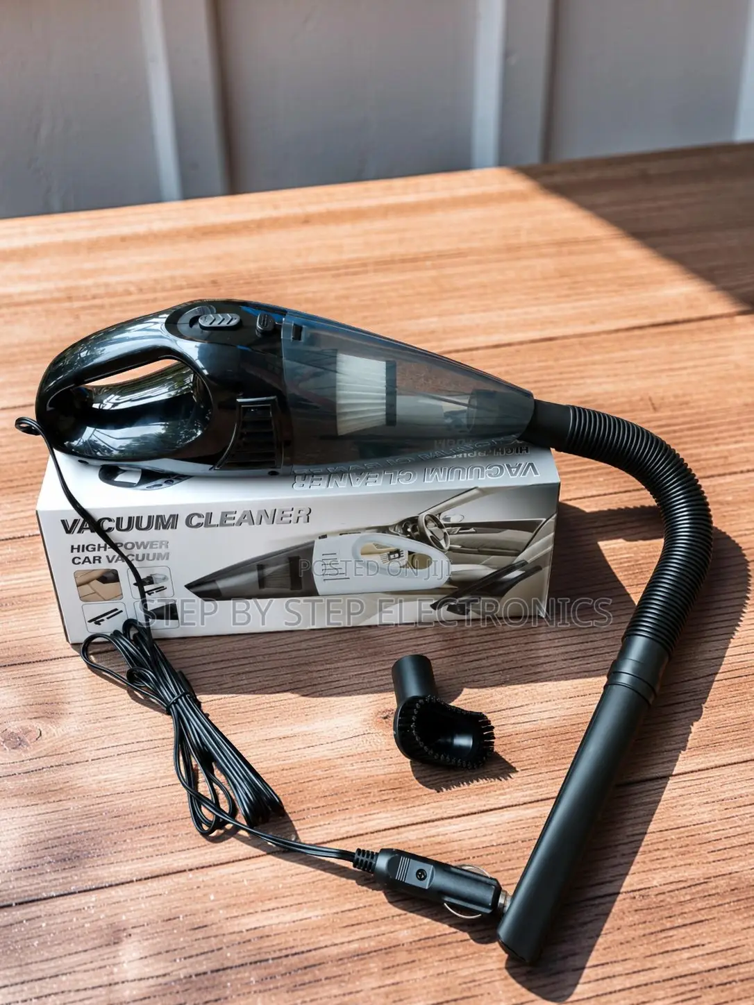 Modern Design Portable Handheld Car Vacuum Cleaner