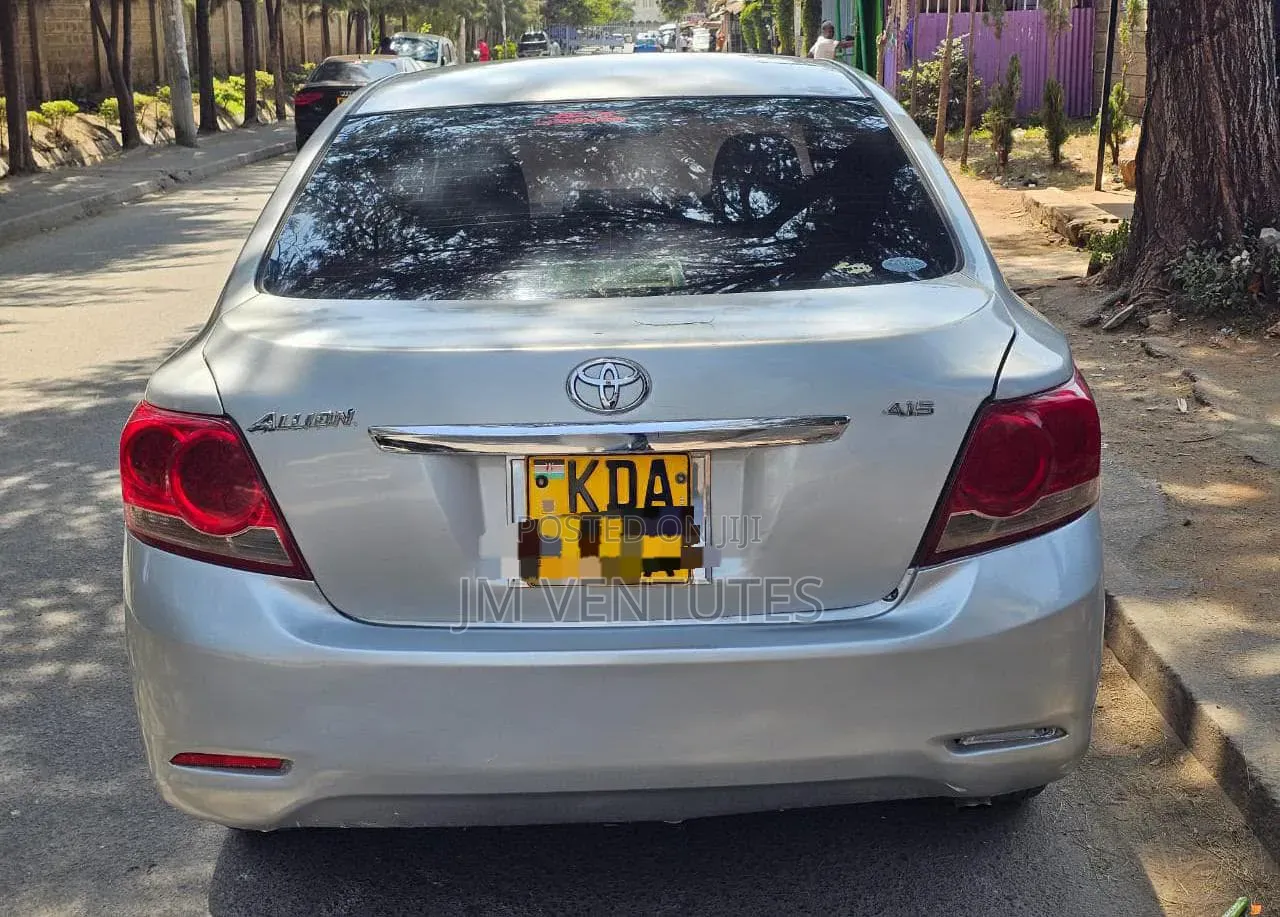 Toyota Allion 2013 Silver