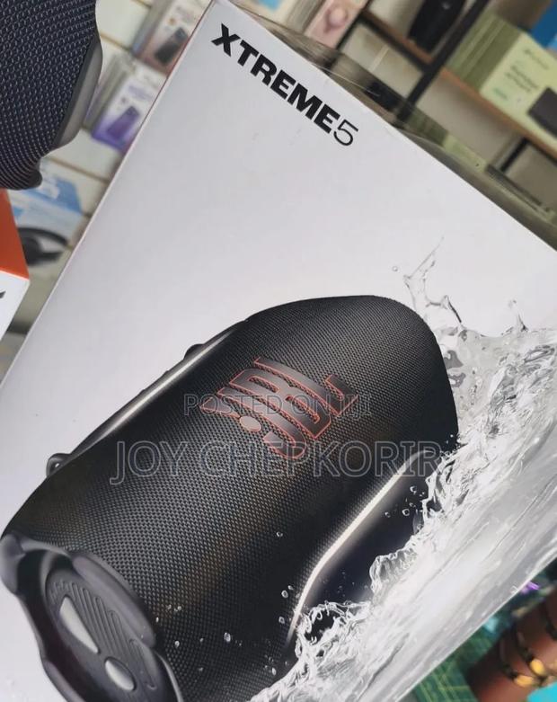 JBL Extreme 5 Powerful Portable Bluetooth Speaker - thumbnail 3