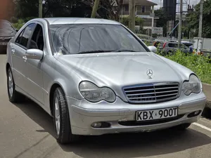 Mercedes-Benz C180 2006 Silver