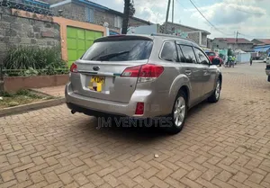 Subaru Outback 2015 Gold