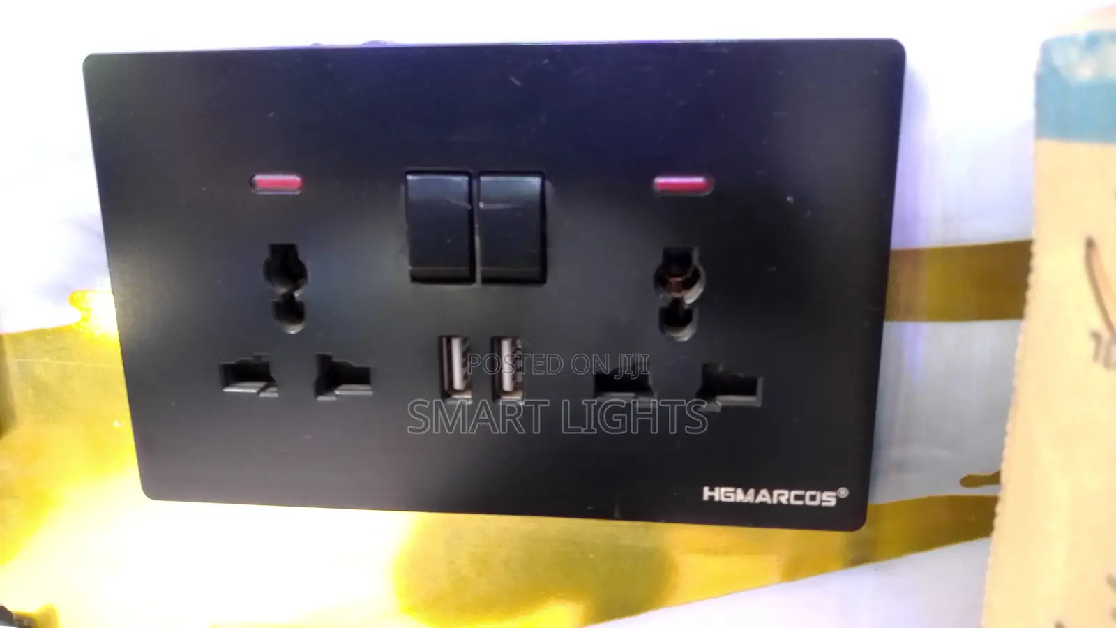 Dual Universal Wall Socket With Dual USB Port-13a
