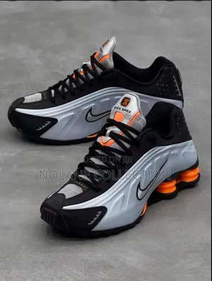 Nike Shox Mens Nike Shox Sneakers