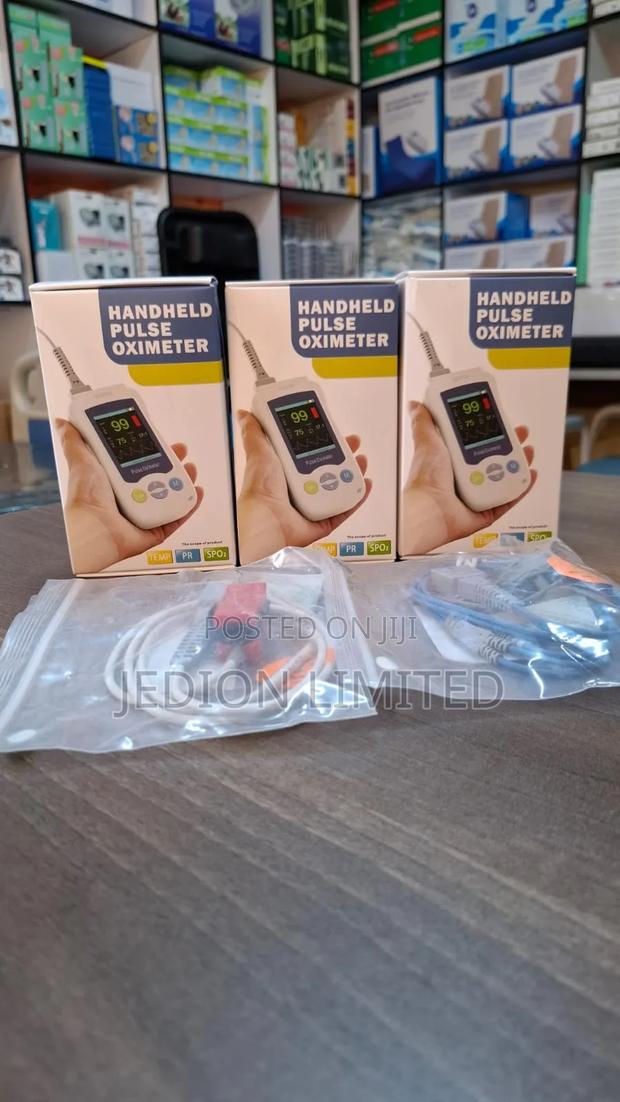 Handheld Pulse Oximeter