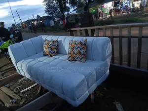 White 3-Seater Bubble Sofa