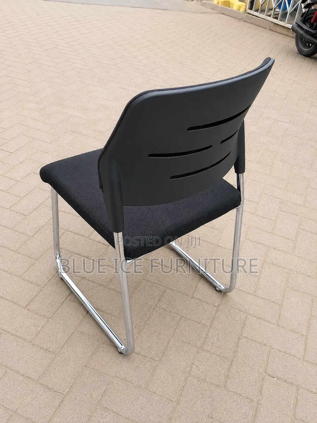 Modern Black Visitors Chair -Armless Chair