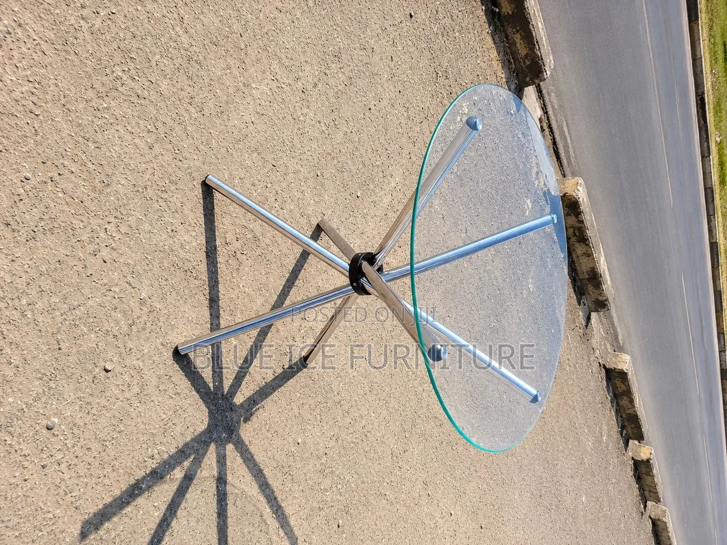Transparent Modern Round Glass Coffee Table