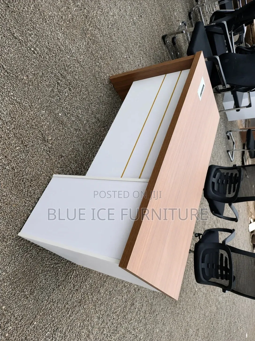 140cm Mahogany Executive Desk and Headrest Chair