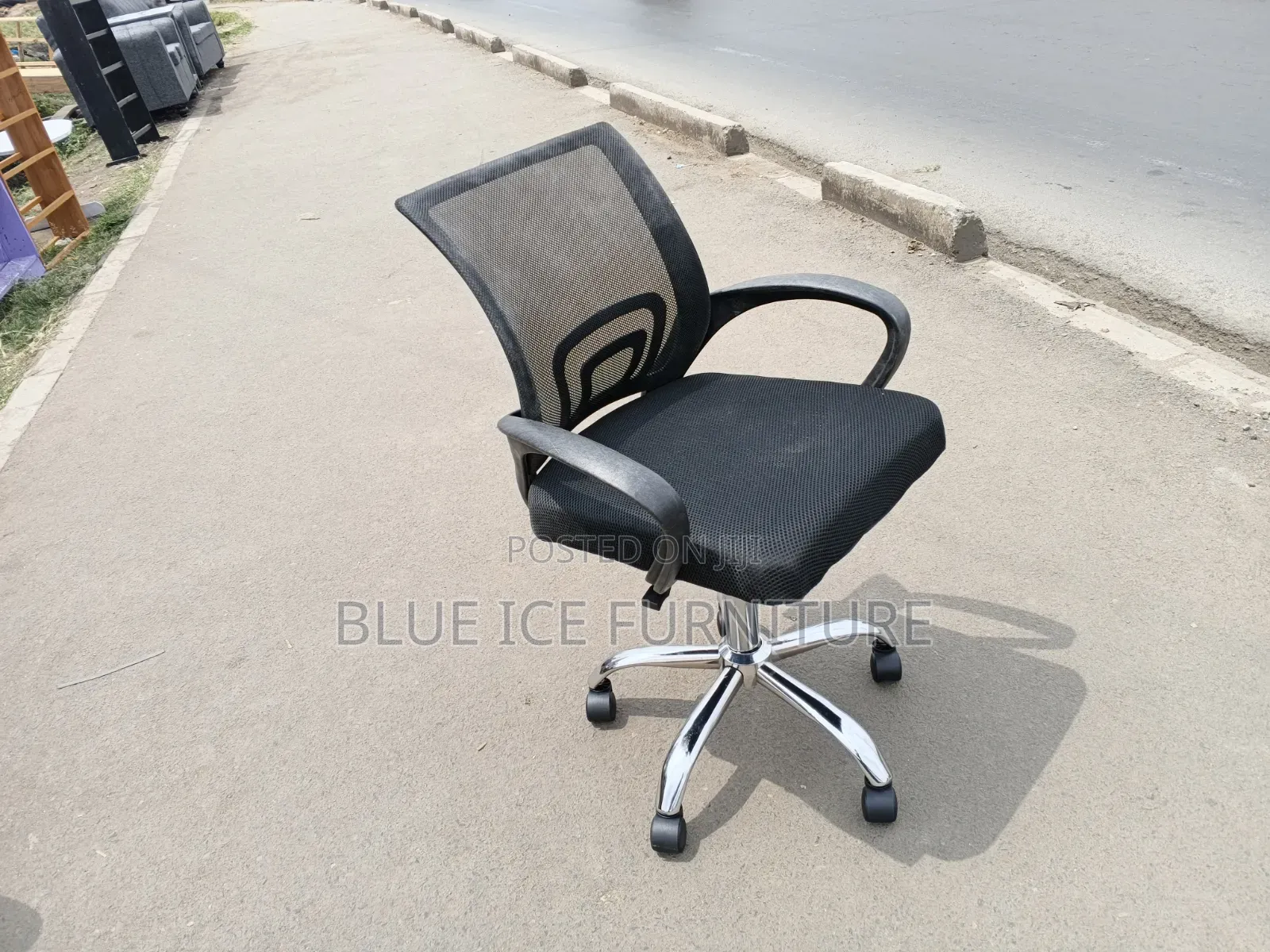 Modern Mesh Office Chair