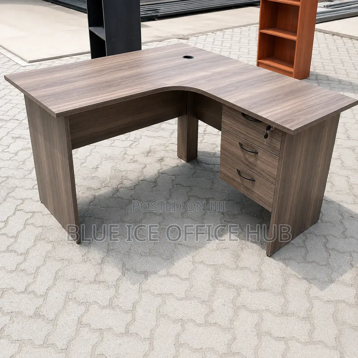 Modern Corner Workstation.With Secure Drawer Desk-L-Shape