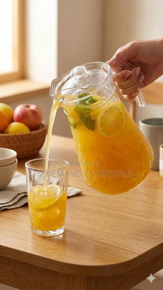 Bubble Shaped Glass Water Jug - thumbnail 3