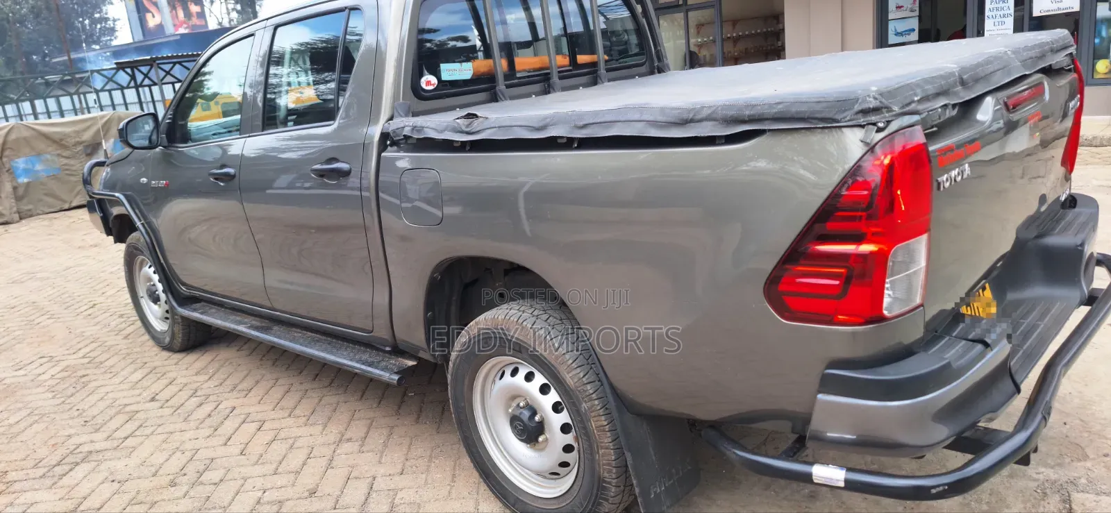 Toyota Hilux 2021 Gray