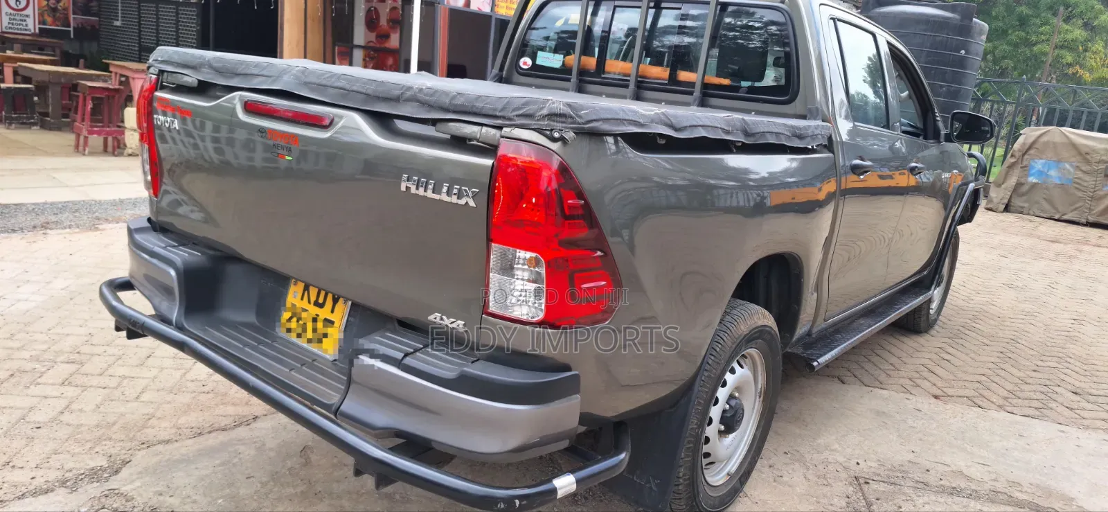 Toyota Hilux 2021 Gray
